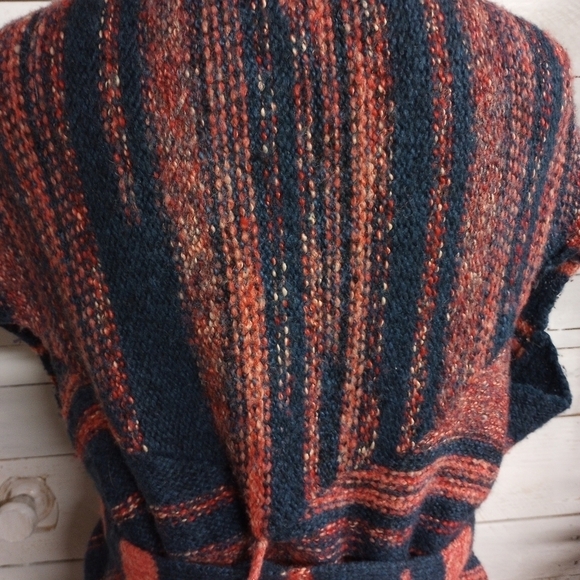 Urban Outfitters Wool Blend Sleeveless Sweater Open Front Cardigan XS Oversized - Picture 8 of 10